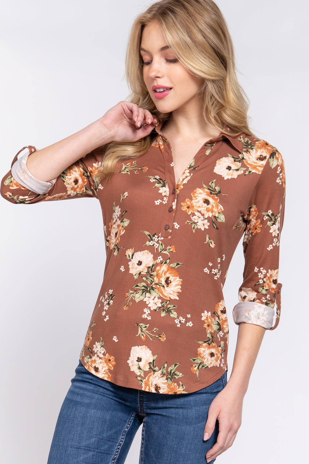 3/4 Roll Up Slv Notched Print Knit Top Smile Sparker