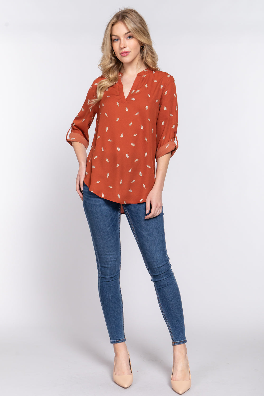 3/4 Roll Up Slv V-neck Print Blouse Smile Sparker