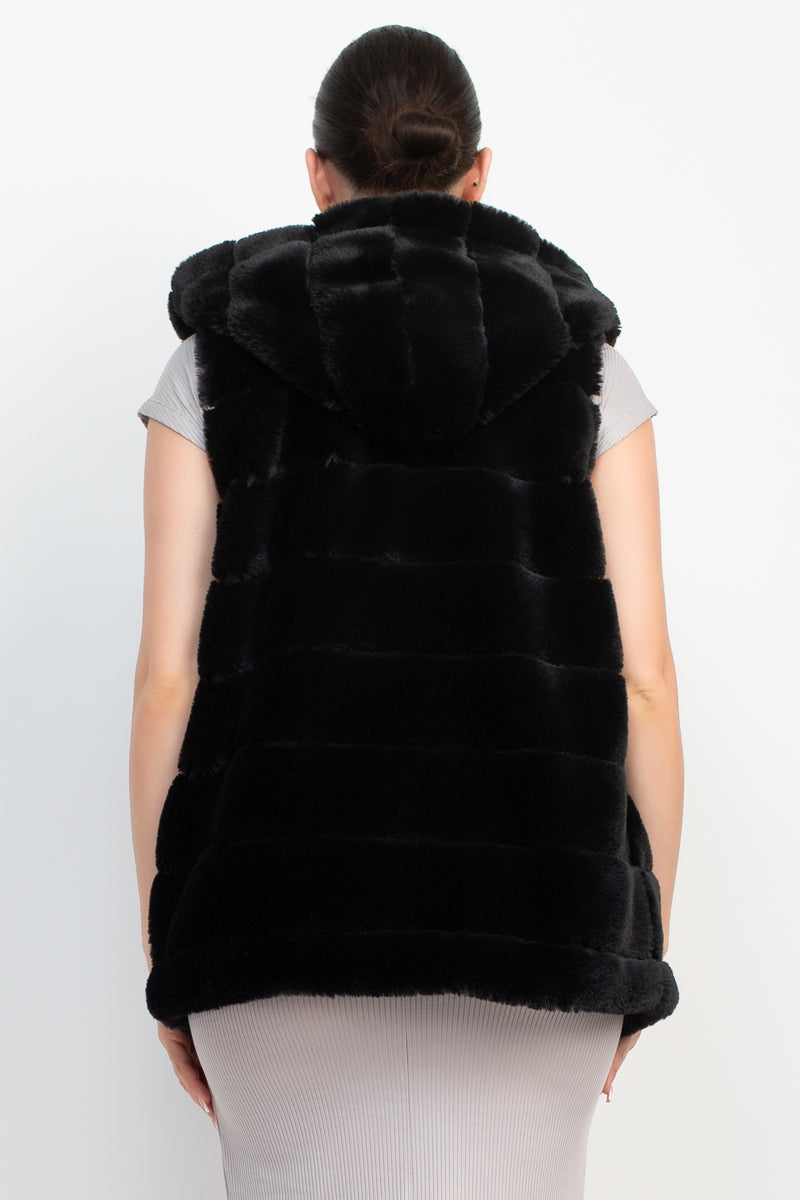 Faux Fur Collared Vest Smile Sparker