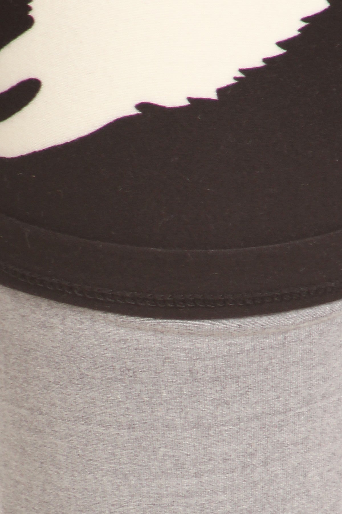 Bird And Rabbit Printed, Full Length, High Waisted Leggings In A Fitted Style With An Elastic Waistband Smile Sparker