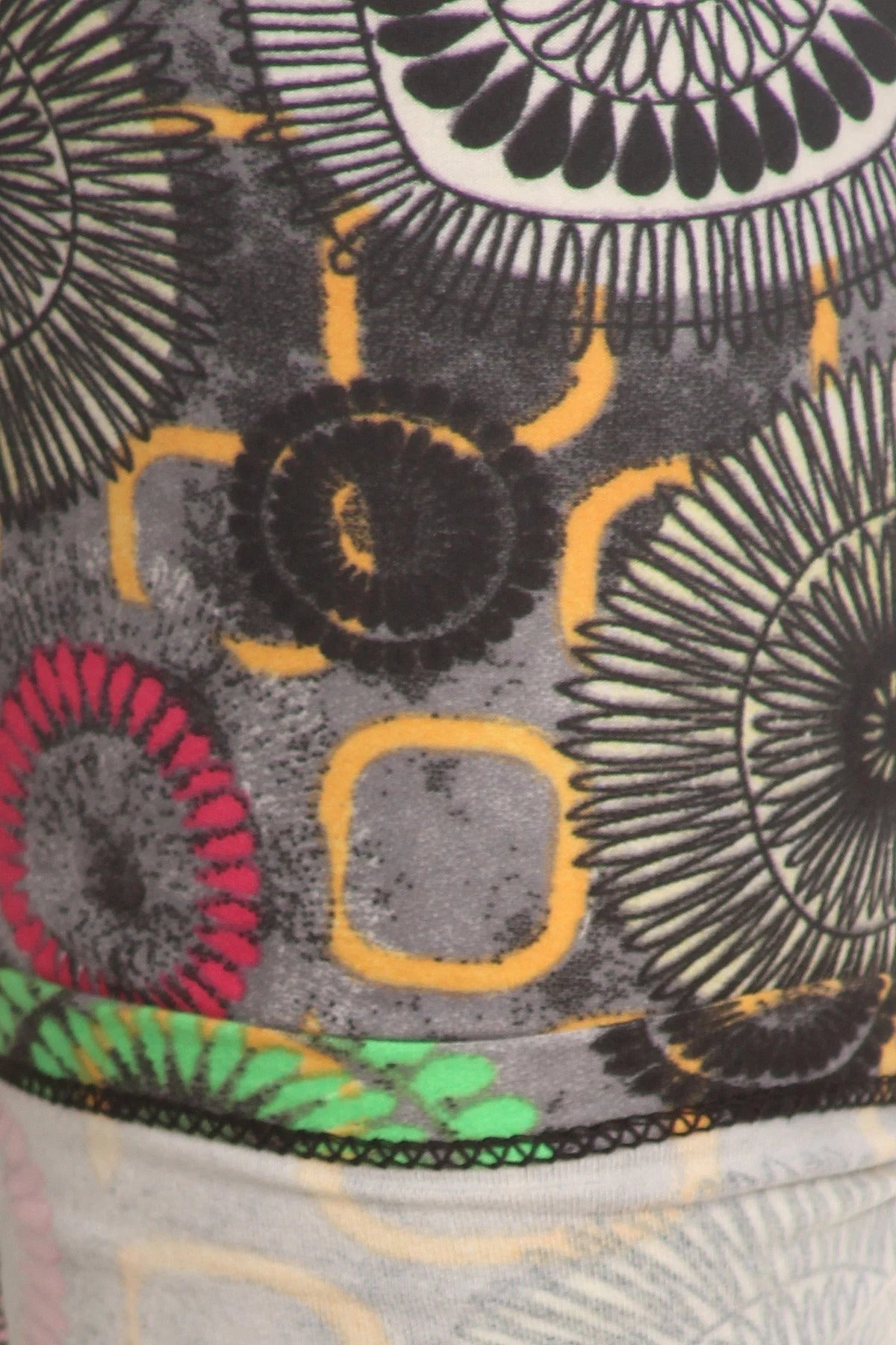 Plus Size Abstract Print, Full Length Leggings In A Slim Fitting Style With A Banded High Waist Smile Sparker