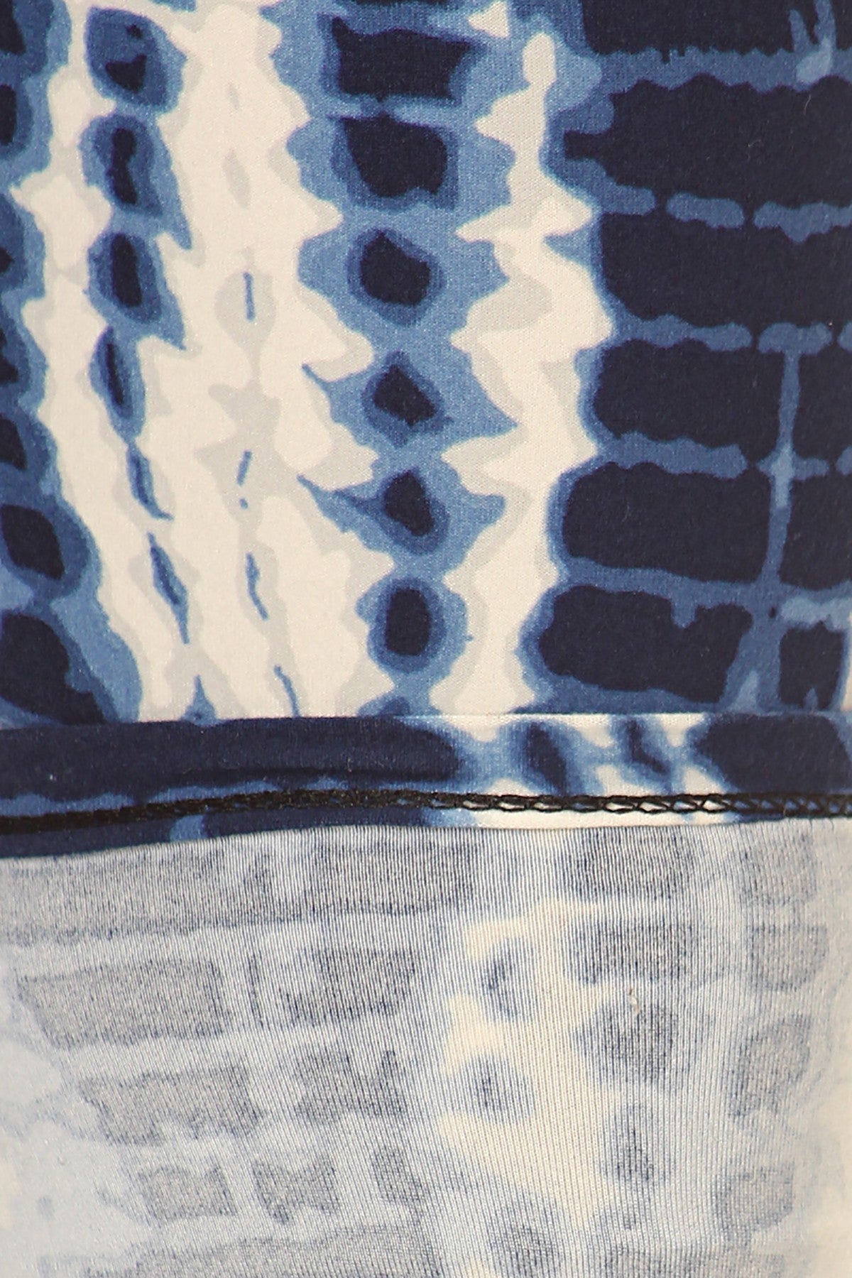 Plus Size Tie Dye Print, Full Length Leggings In A Slim Fitting Style With A Banded High Waist Smile Sparker