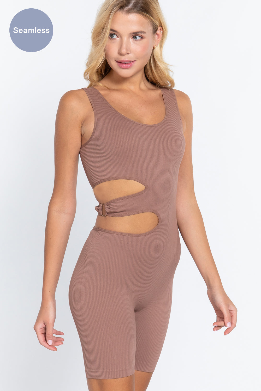 Suave Cut-out Seamless Romper Smile Sparker