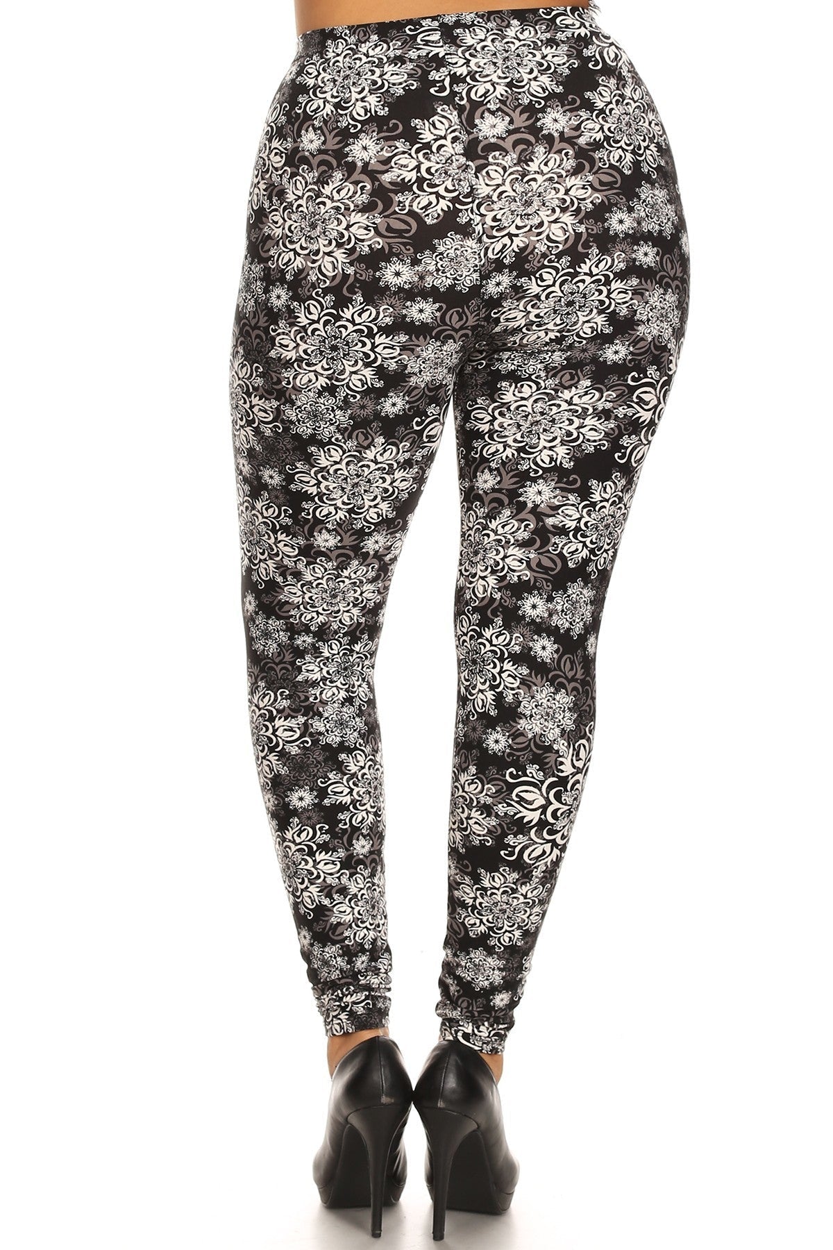 Plus Size Abstract Print, Full Length Leggings In A Slim Fitting Style With A Banded High Waist Smile Sparker